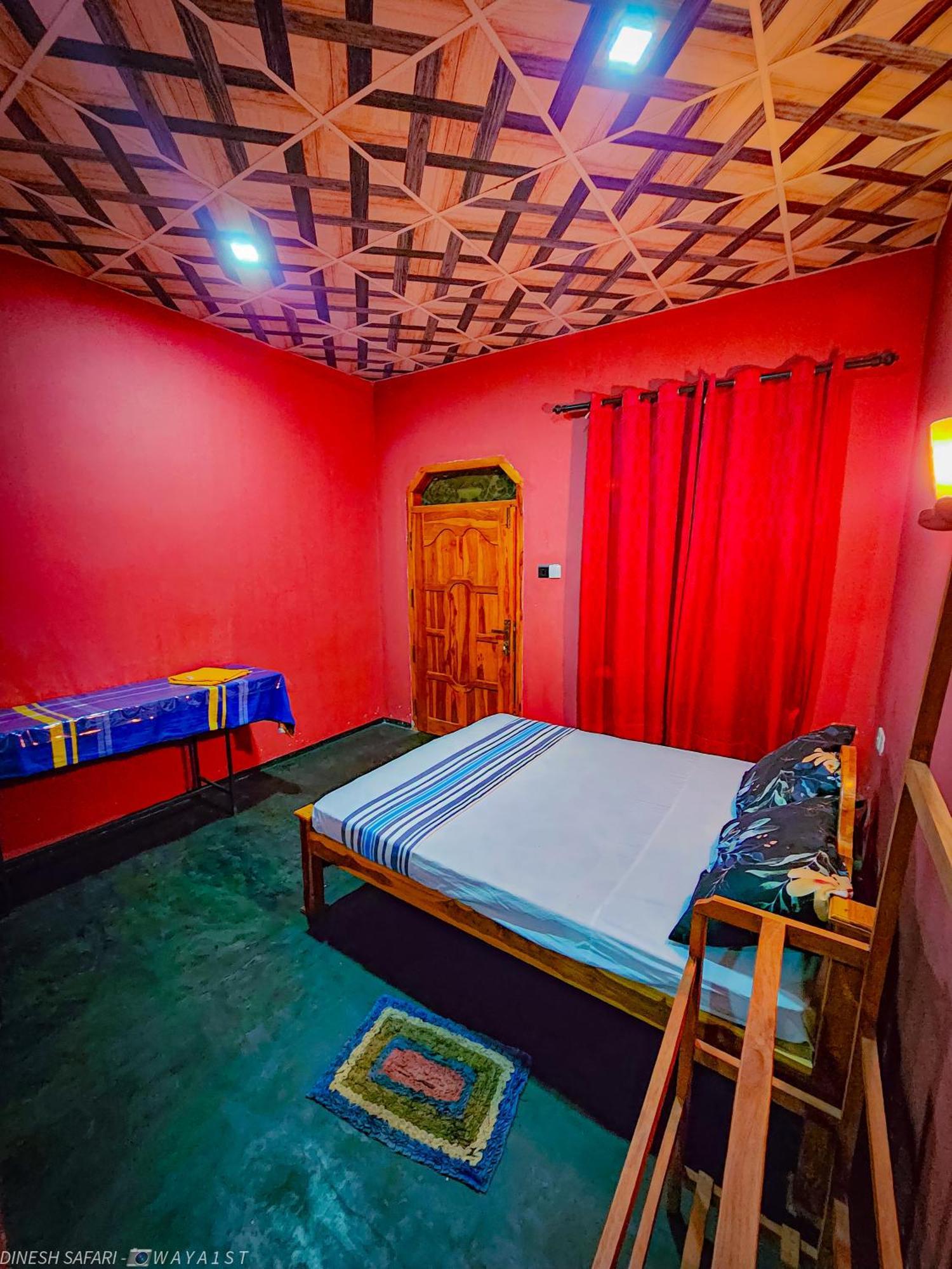 Dinesh Safari Homestay Udawalawe Dış mekan fotoğraf