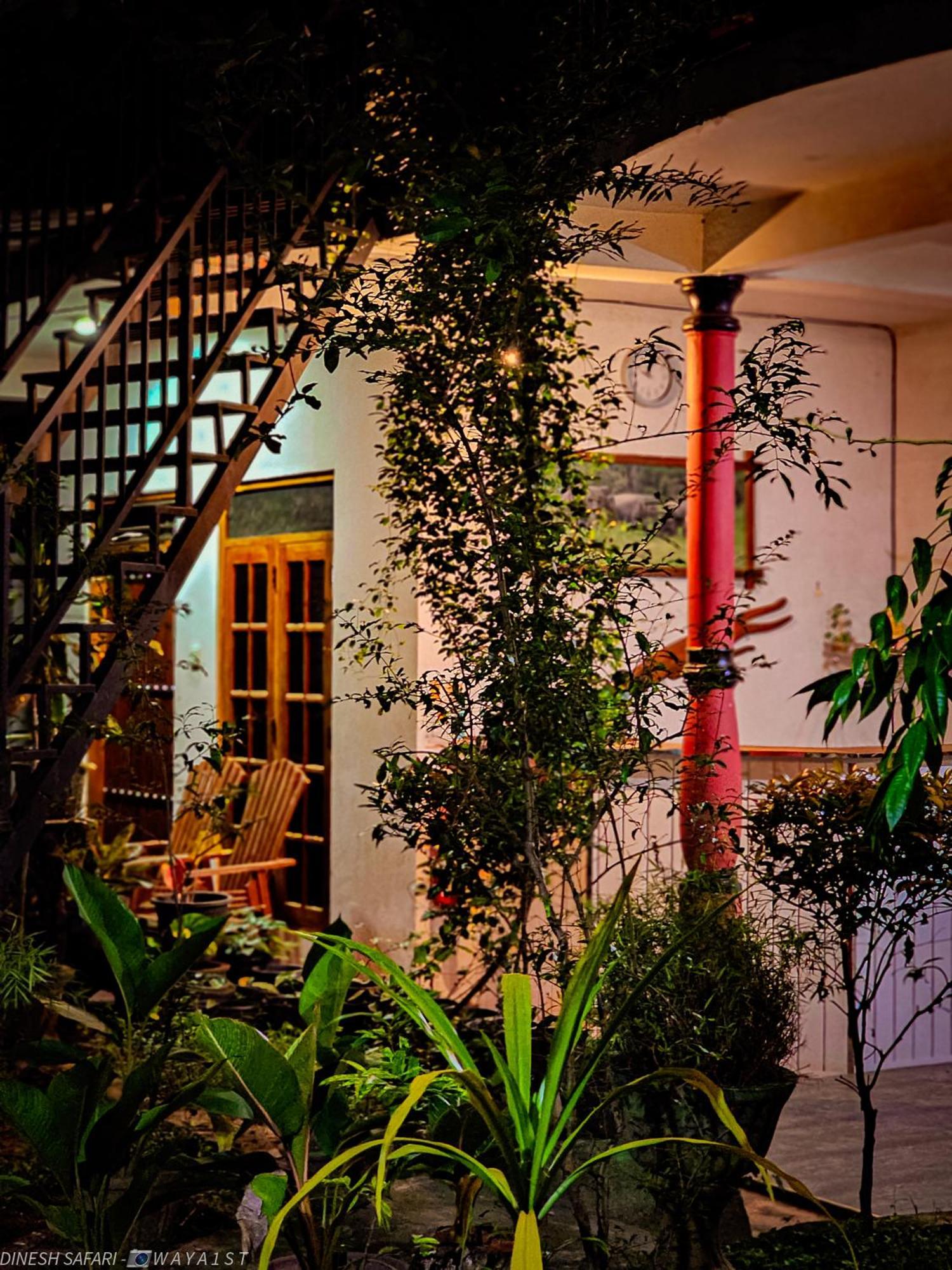 Dinesh Safari Homestay Udawalawe Dış mekan fotoğraf