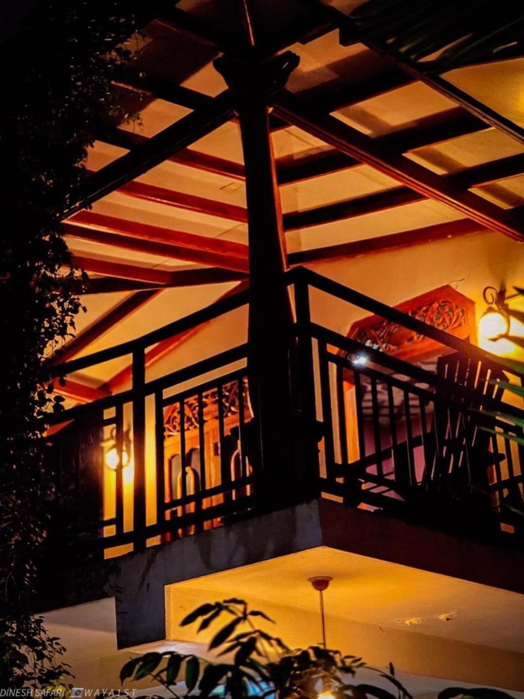 Dinesh Safari Homestay Udawalawe Dış mekan fotoğraf